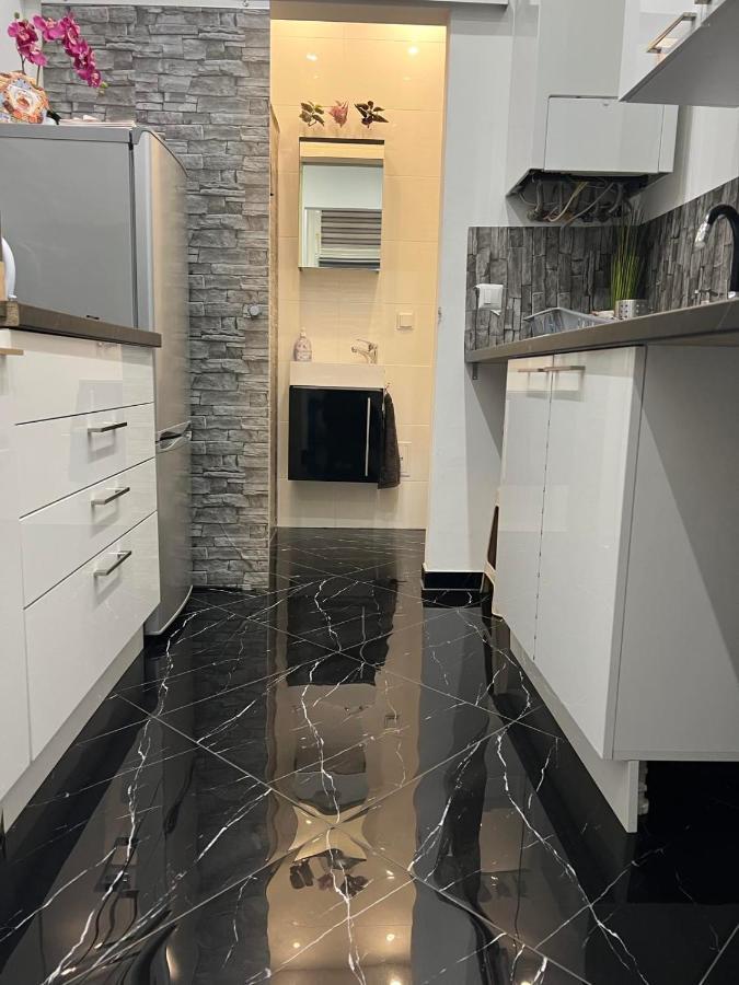 Lux Apartment Вена Экстерьер фото